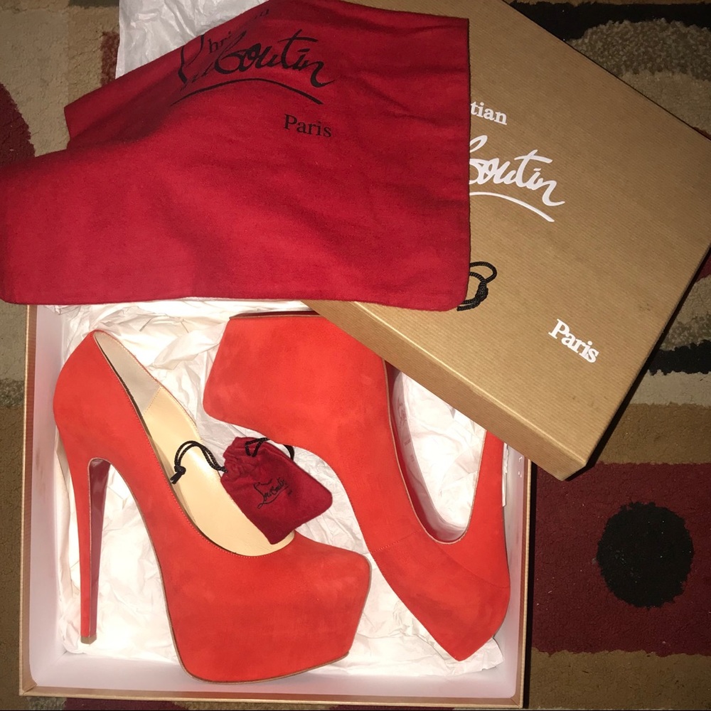 Christian Louboutin 150mm Dafodille